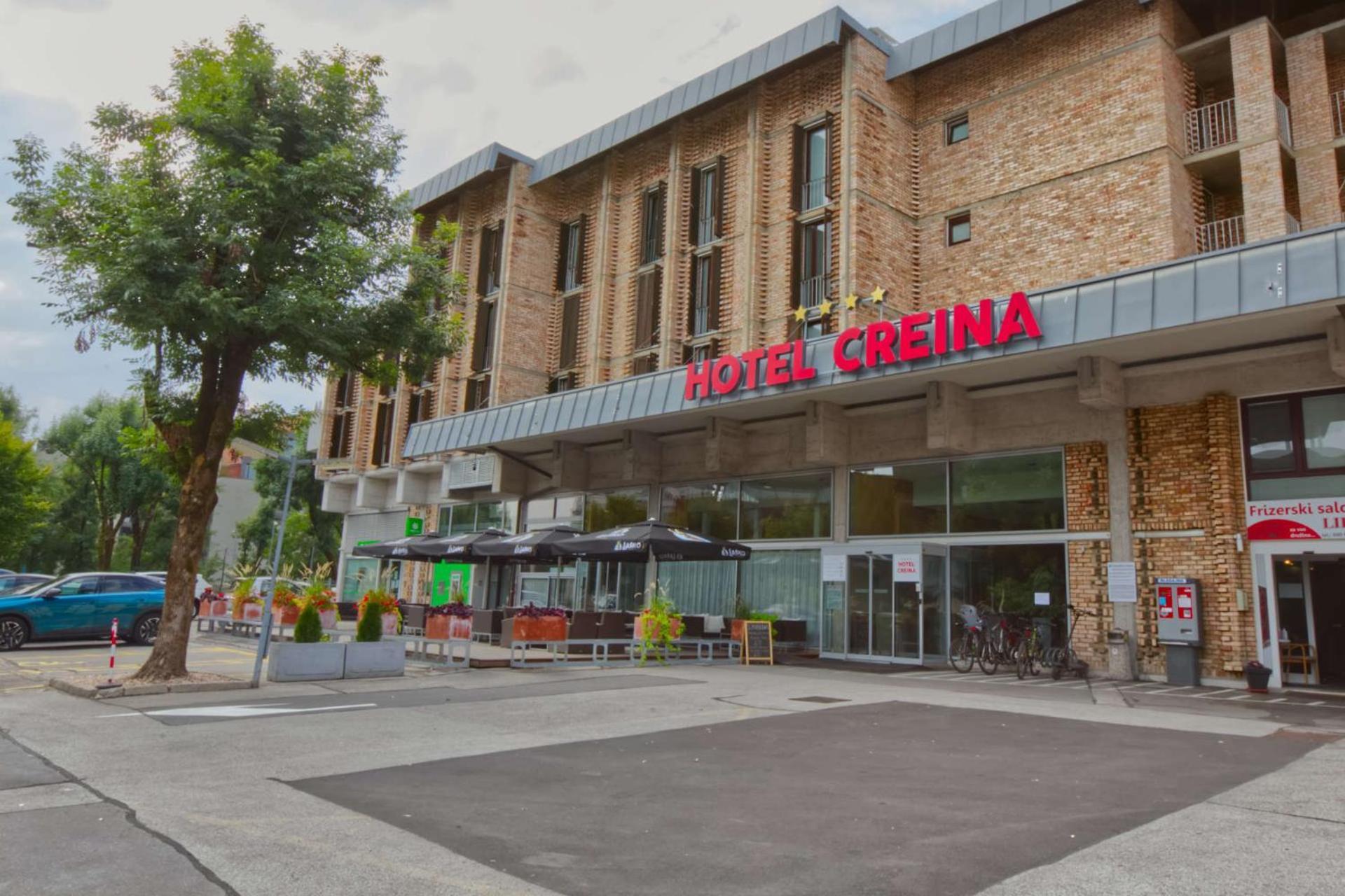 Hotel Creina Kranj Exteriör bild