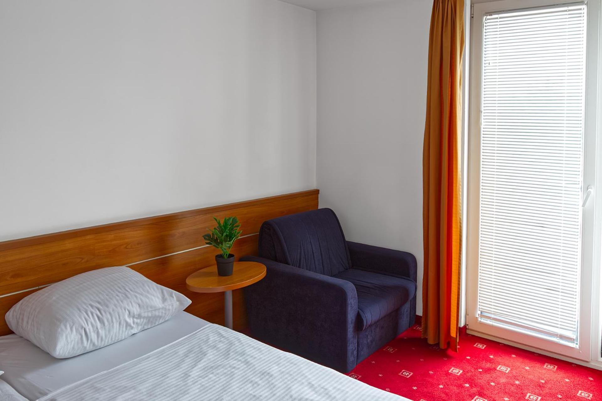 Hotel Creina Kranj Exteriör bild